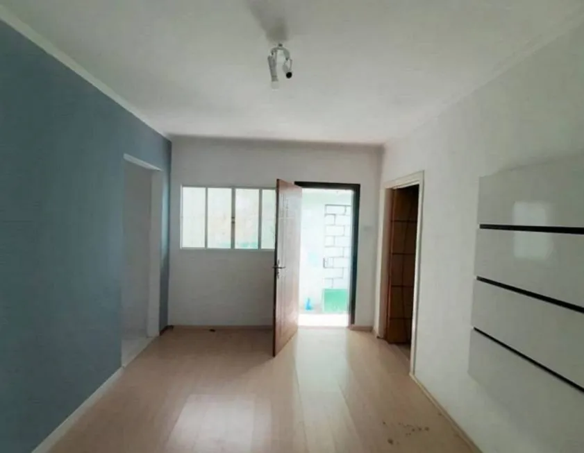 Foto 1 de Casa com 2 Quartos à venda, 70m² em Roma, Salvador