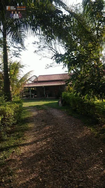 Foto 1 de Fazenda/Sítio com 2 Quartos à venda, 255m² em Zona Rural, Porangaba