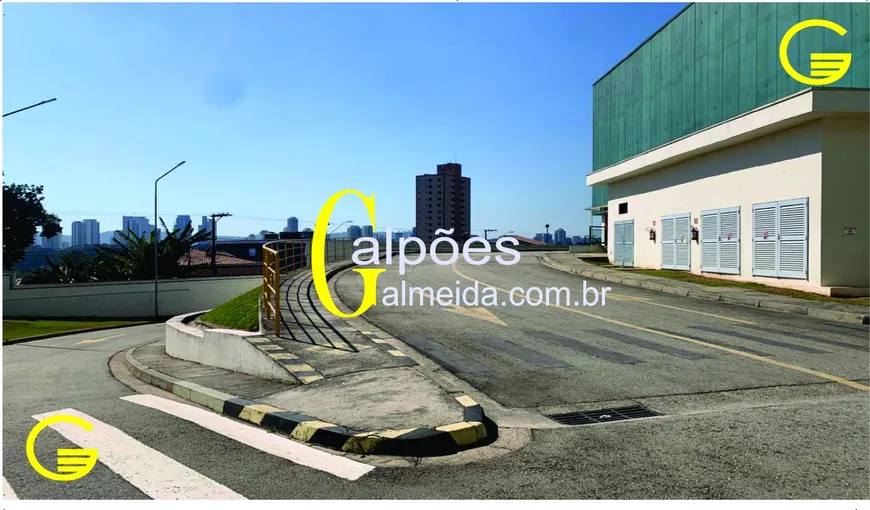 Foto 1 de Galpão/Depósito/Armazém para alugar, 19701m² em Jardim dos Camargos, Barueri