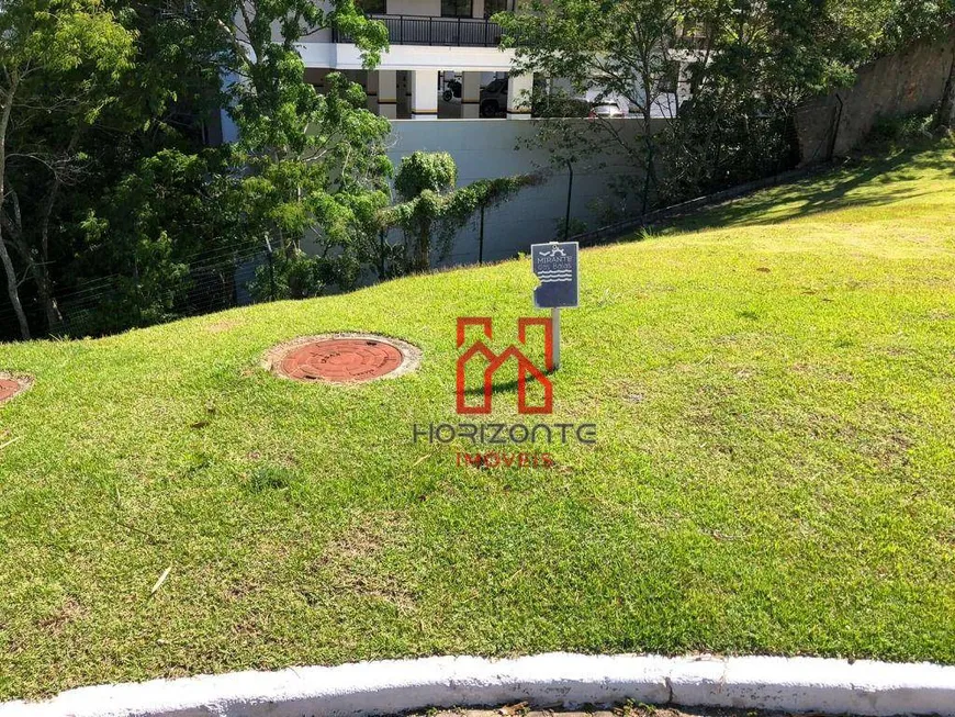 Foto 1 de Lote/Terreno à venda, 1024m² em Itacorubi, Florianópolis