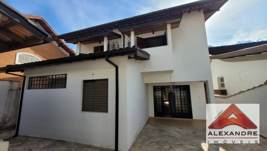 Foto 1 de Casa com 4 Quartos à venda, 350m² em Jardim Esplanada, São José dos Campos