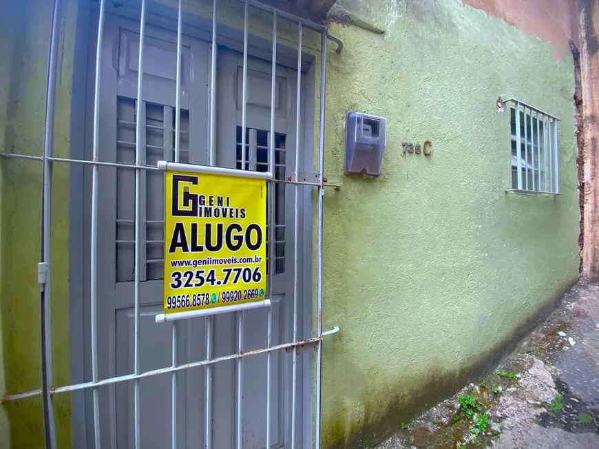 Foto 1 de Kitnet com 2 Quartos para alugar, 40m² em Tejipió, Recife