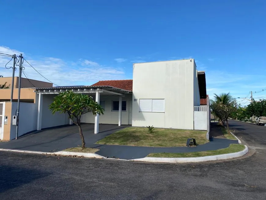 Foto 1 de Casa de Condomínio com 3 Quartos à venda, 77m² em Morada da Serra, Cuiabá