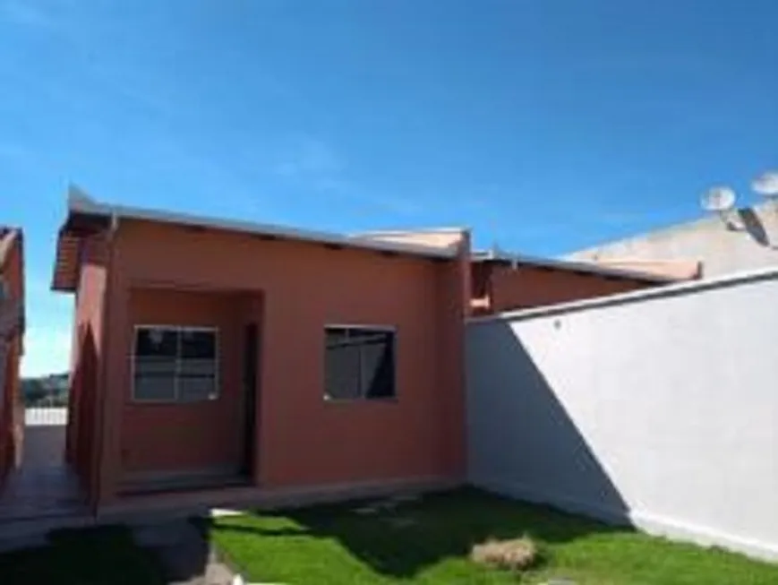 Foto 1 de Casa com 2 Quartos à venda, 70m² em Monte Sinai, Esmeraldas
