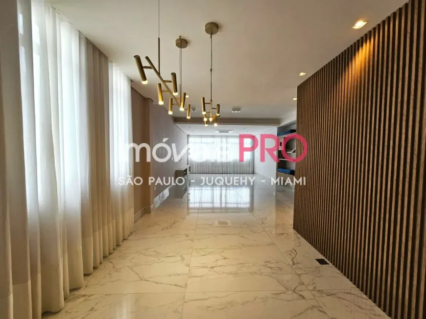 Foto 1 de Apartamento com 4 Quartos à venda, 212m² em Vila Nova Conceição, São Paulo