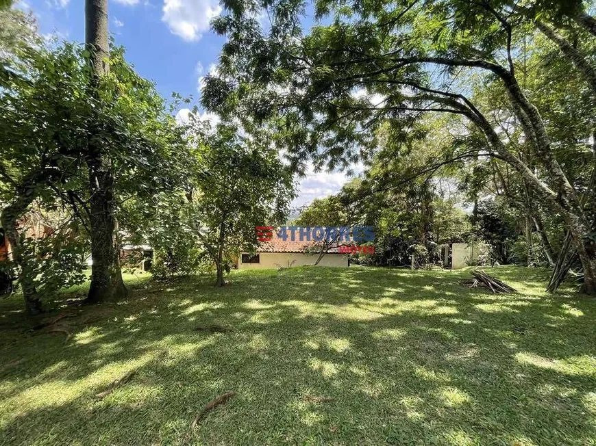 Foto 1 de Fazenda/Sítio com 4 Quartos à venda, 210m² em Jardim Colibri, Cotia