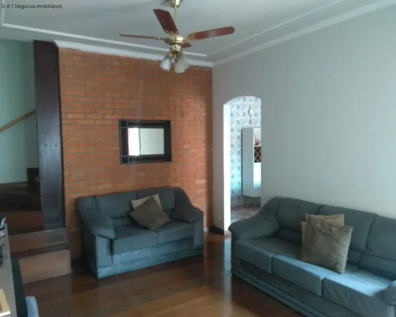 Foto 1 de Casa com 2 Quartos à venda, 125m² em Jardim Simus, Sorocaba