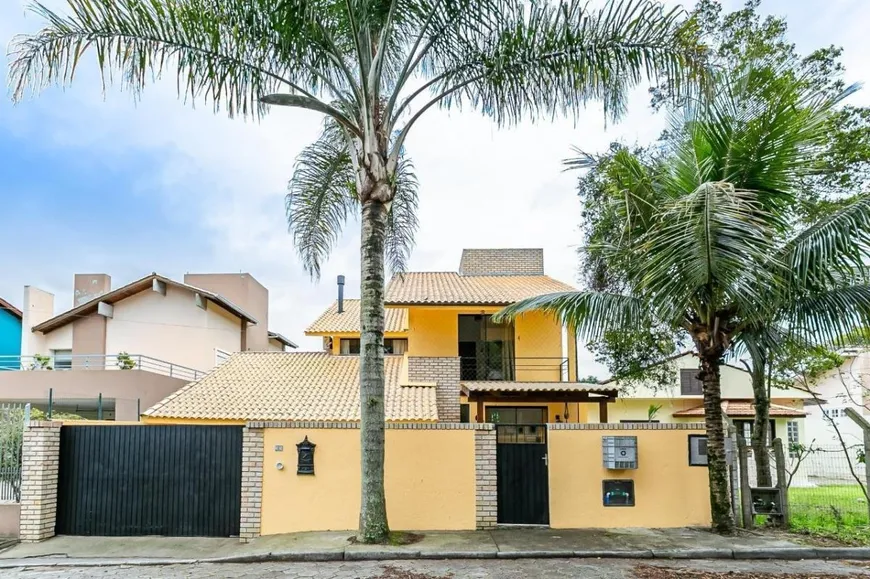 Foto 1 de Casa com 4 Quartos para venda ou aluguel, 222m² em Campeche, Florianópolis
