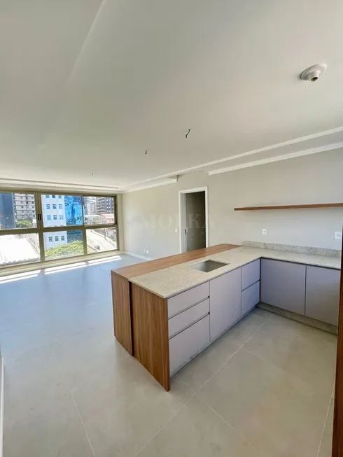 Foto 1 de Apartamento com 3 Quartos à venda, 108m² em Centro, Florianópolis