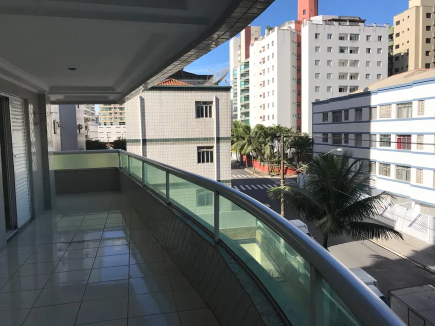 Foto 1 de Apartamento com 3 Quartos à venda, 171m² em Vila Tupi, Praia Grande