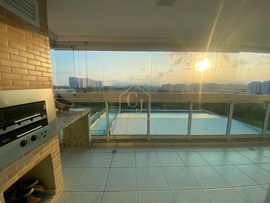 Foto 1 de Apartamento com 4 Quartos à venda, 130m² em Barra da Tijuca, Rio de Janeiro