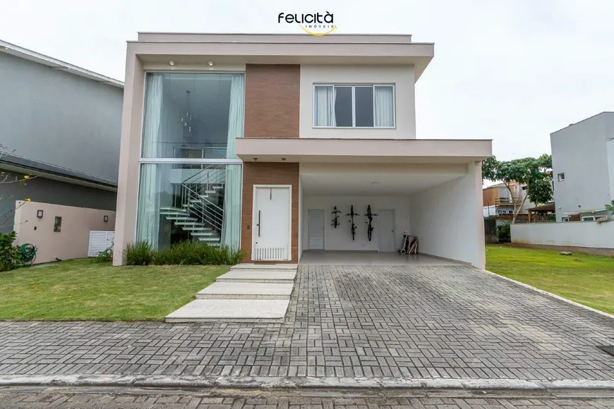 Foto 1 de Casa com 3 Quartos à venda, 271m² em Barra, Balneário Camboriú