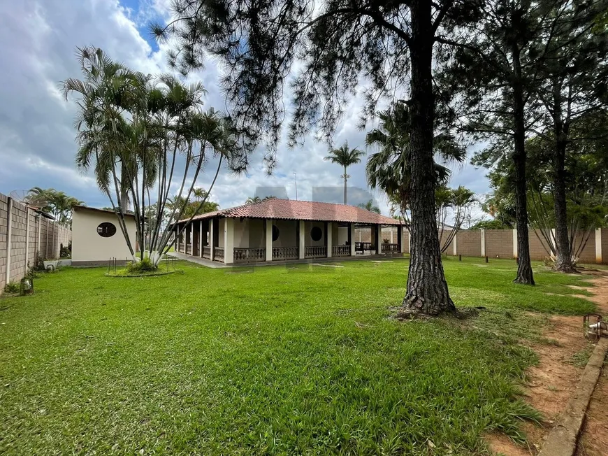 Foto 1 de Fazenda/Sítio com 3 Quartos à venda, 2512m² em Loteamento Santo Inácio, Itu