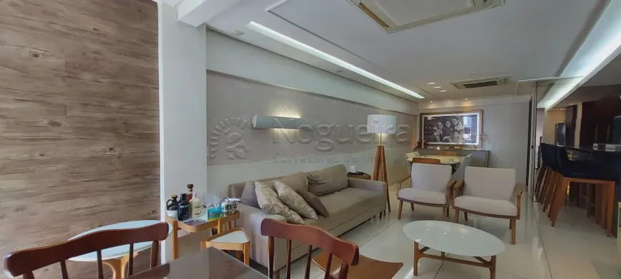 Foto 1 de Apartamento com 2 Quartos à venda, 89m² em Boa Viagem, Recife