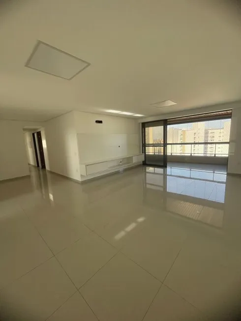 Foto 1 de Apartamento com 4 Quartos à venda, 207m² em Brisamar, João Pessoa