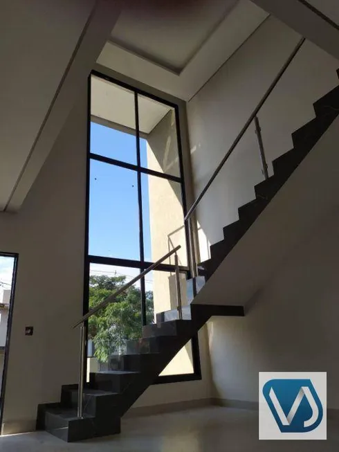 Foto 1 de Casa de Condomínio com 3 Quartos à venda, 178m² em Ideal, Londrina