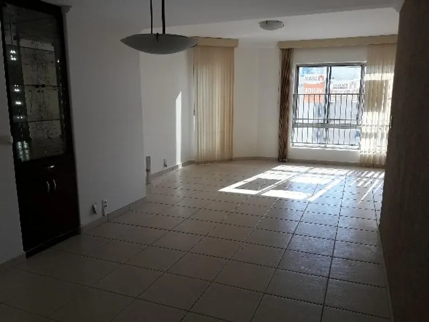 Foto 1 de Apartamento com 3 Quartos à venda, 229m² em Centro, Uberlândia