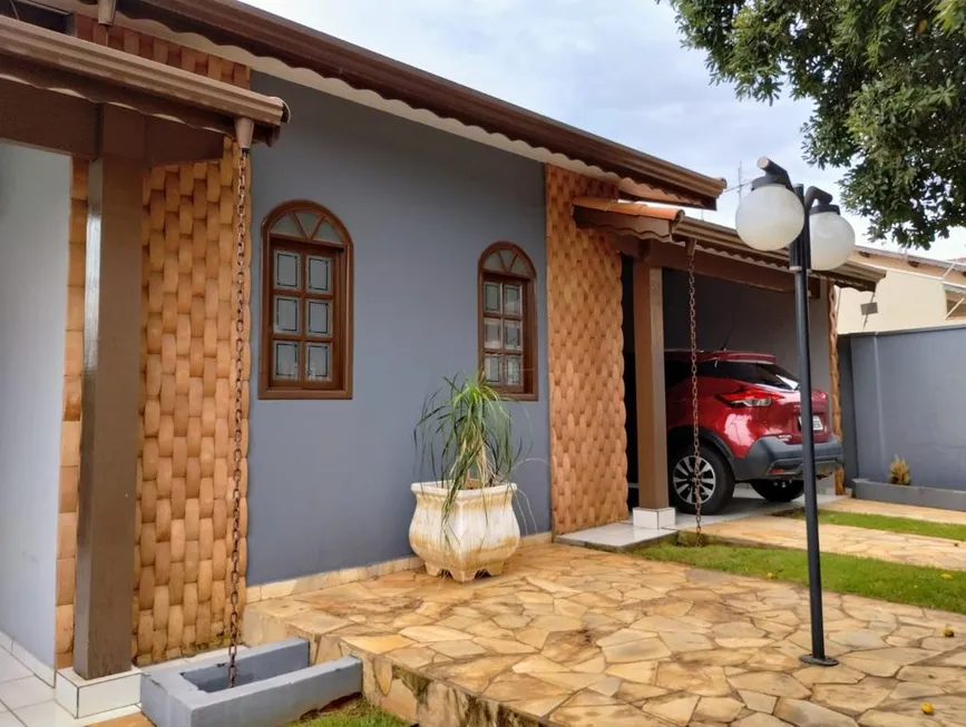 Foto 1 de Casa com 3 Quartos à venda, 125m² em Nova Jaguariuna , Jaguariúna