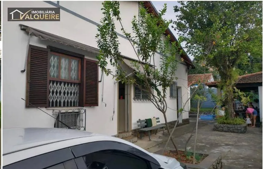 Foto 1 de Casa com 3 Quartos à venda, 273m² em  Vila Valqueire, Rio de Janeiro