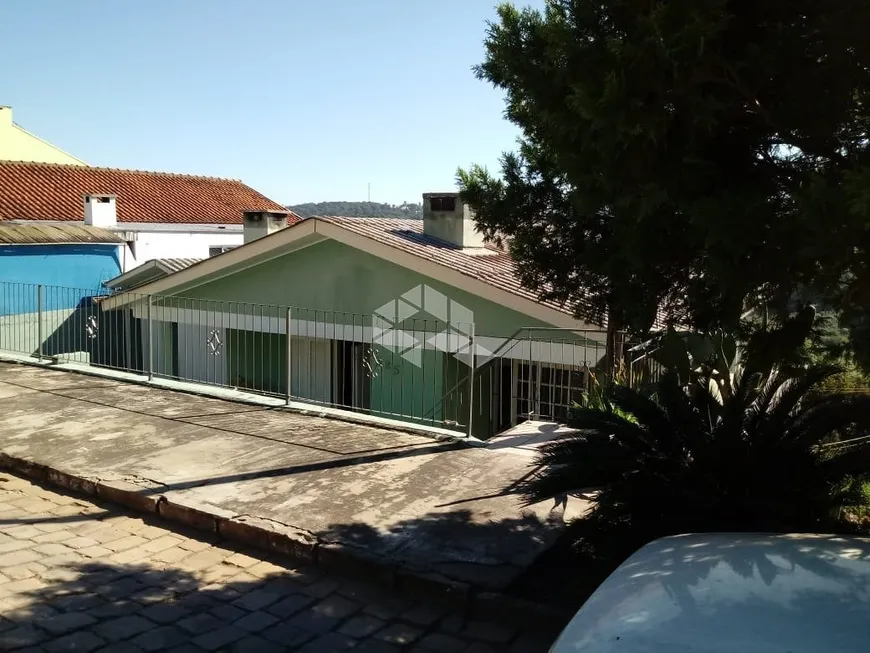 Foto 1 de Casa com 6 Quartos à venda, 220m² em Santa Helena, Bento Gonçalves