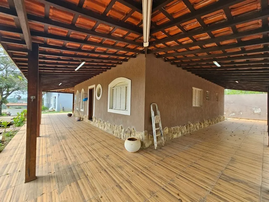 Foto 1 de Fazenda/Sítio com 3 Quartos à venda, 4000m² em Loteamento Chácaras Gargantilhas, Campinas