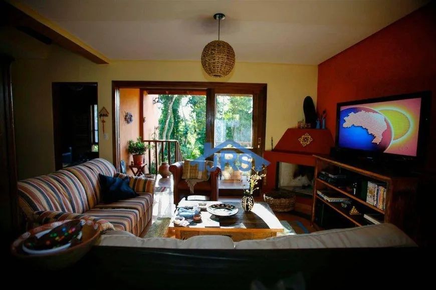 Foto 1 de Casa de Condomínio com 3 Quartos à venda, 500m² em Condomínio Vila Verde, Itapevi
