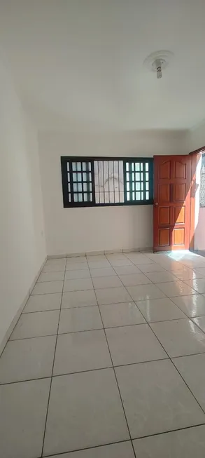 Foto 1 de Casa com 2 Quartos para alugar, 65m² em Jardim Elba, São Paulo