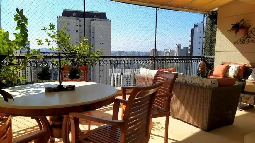 Foto 1 de Apartamento com 4 Quartos à venda, 325m² em Morumbi, São Paulo