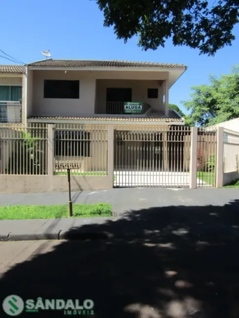 Foto 1 de Sobrado com 2 Quartos para alugar, 120m² em Jardim Alvorada, Maringá