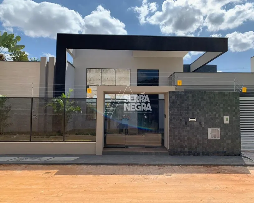 Foto 1 de Casa de Condomínio com 3 Quartos à venda, 290m² em Setor Habitacional Arniqueira, Brasília