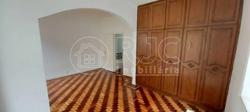 Foto 1 de Casa com 5 Quartos à venda, 181m² em Tijuca, Rio de Janeiro