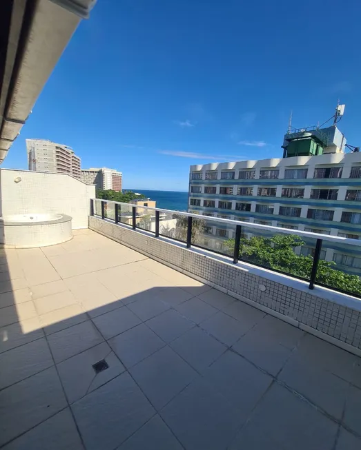 Foto 1 de Apartamento com 3 Quartos à venda, 150m² em Ondina, Salvador