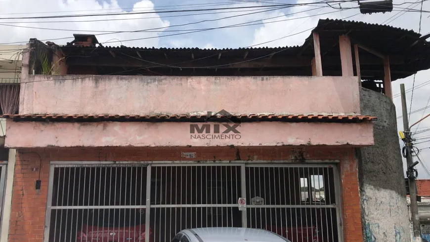 Foto 1 de Casa com 3 Quartos à venda, 200m² em Taboão, Diadema