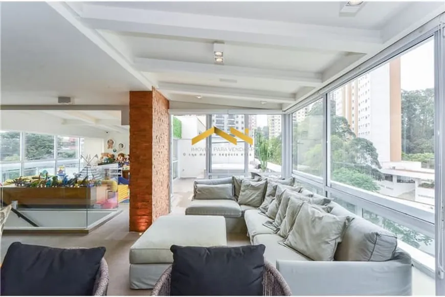 Foto 1 de Apartamento com 3 Quartos à venda, 270m² em Morumbi, São Paulo