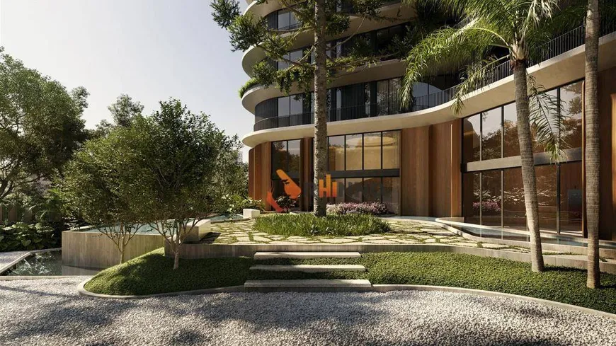 Foto 1 de Apartamento com 3 Quartos à venda, 246m² em Água Verde, Curitiba