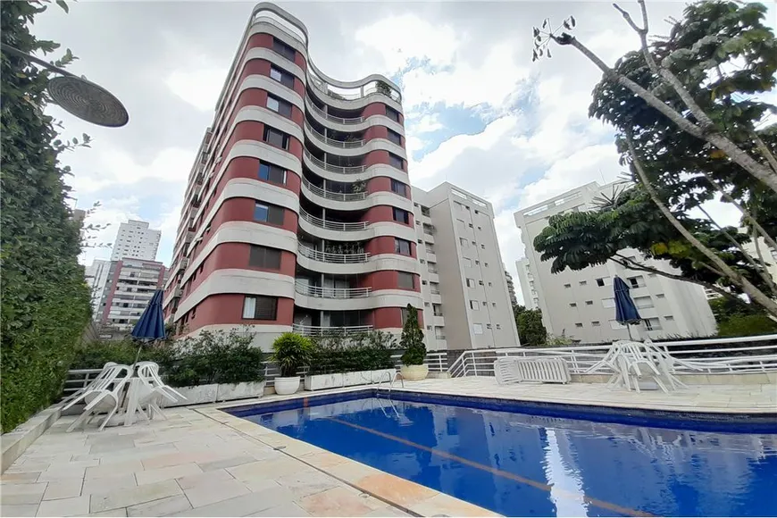 Foto 1 de Apartamento com 2 Quartos à venda, 67m² em Real Parque, São Paulo