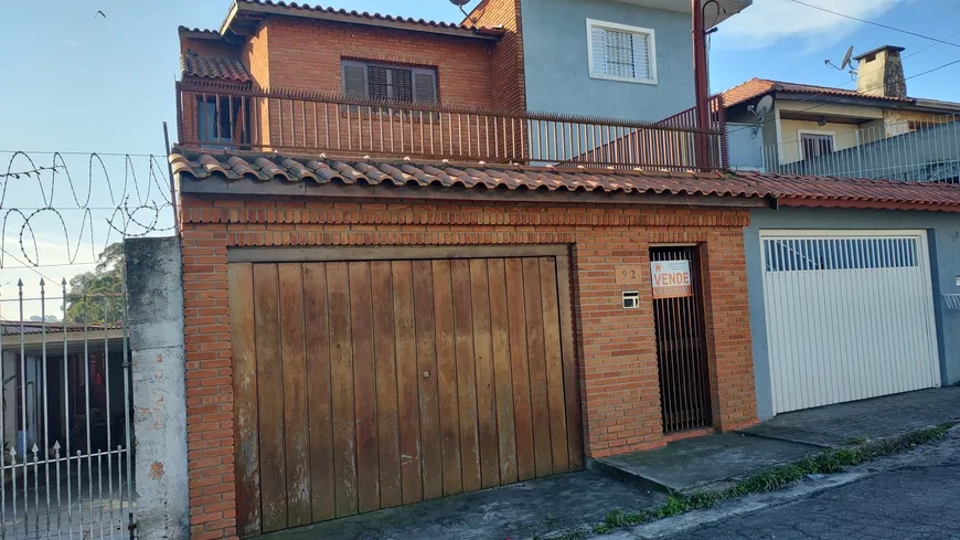 Foto 1 de Casa com 3 Quartos à venda, 154m² em Parque Ipê, São Paulo