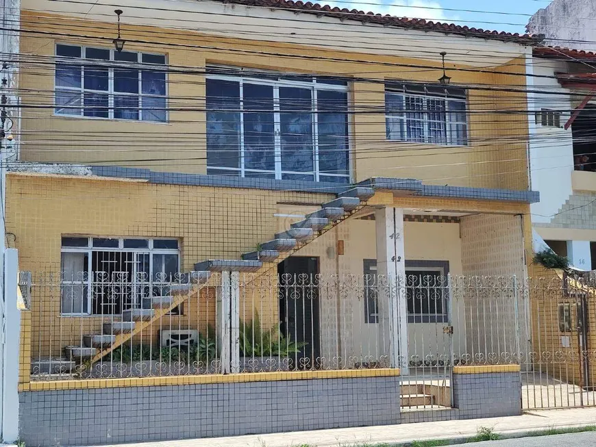 Foto 1 de Imóvel Comercial com 9 Quartos à venda, 360m² em São José, Aracaju