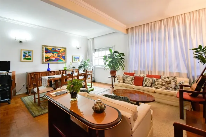 Foto 1 de Apartamento com 3 Quartos à venda, 120m² em Santa Cecília, São Paulo