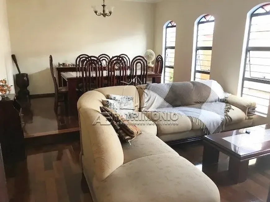 Foto 1 de Casa com 3 Quartos à venda, 252m² em Jardim Maria do Carmo, Sorocaba