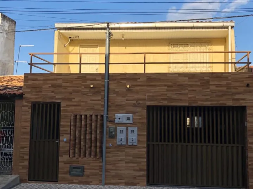 Foto 1 de Casa com 5 Quartos à venda, 170m² em São Conrado, Aracaju