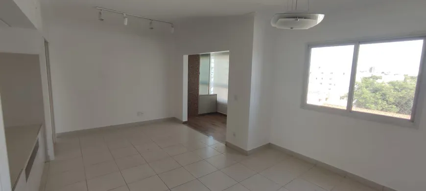 Foto 1 de Apartamento com 3 Quartos à venda, 95m² em Saraiva, Uberlândia