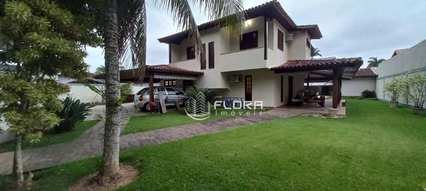 Foto 1 de Casa com 4 Quartos à venda, 318m² em Itaipu, Niterói