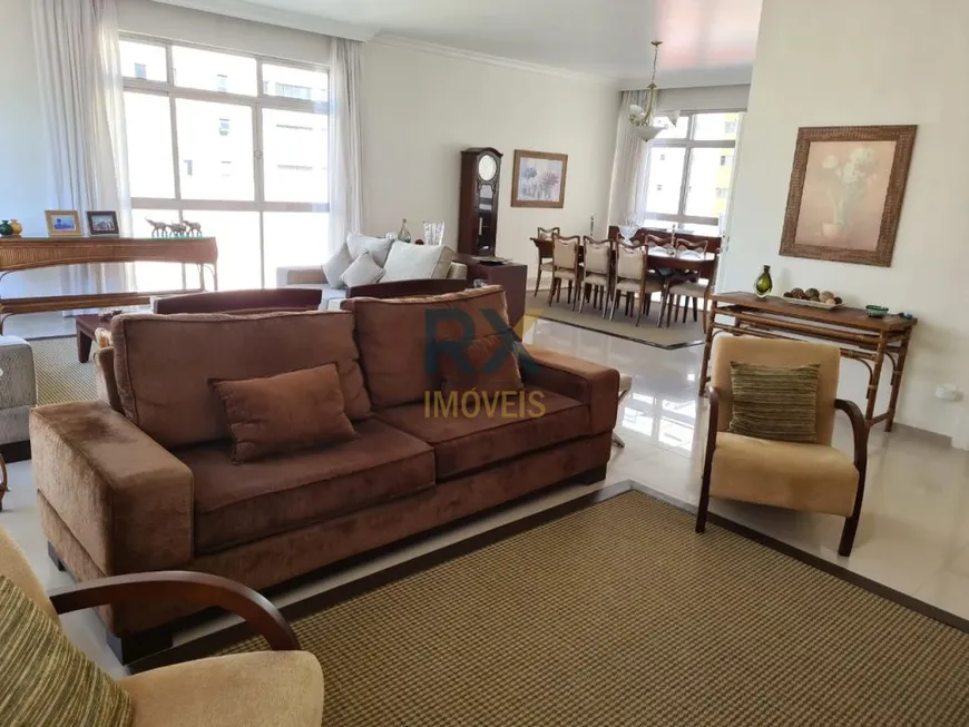 Foto 1 de Apartamento com 4 Quartos à venda, 245m² em Higienópolis, São Paulo