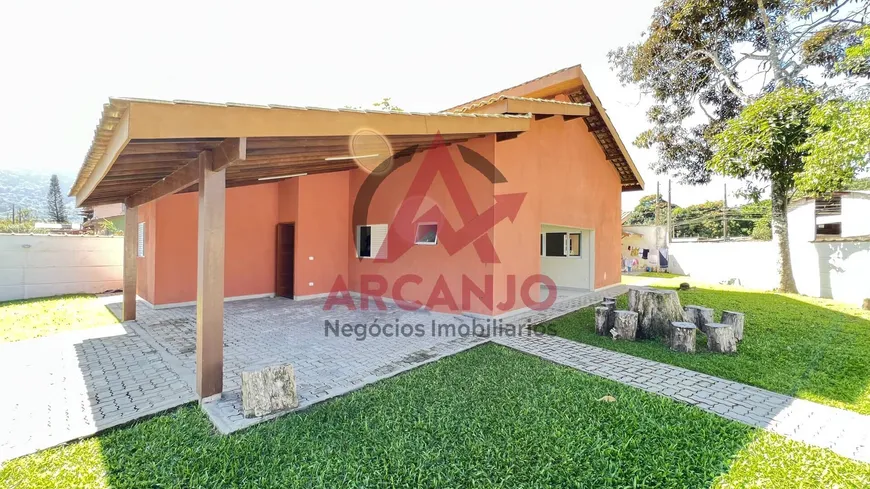 Foto 1 de Casa com 3 Quartos à venda, 165m² em Jardim Carolina, Ubatuba