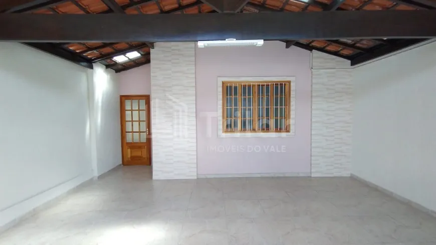 Foto 1 de Casa com 2 Quartos à venda, 65m² em Jardim do Céu, São José dos Campos