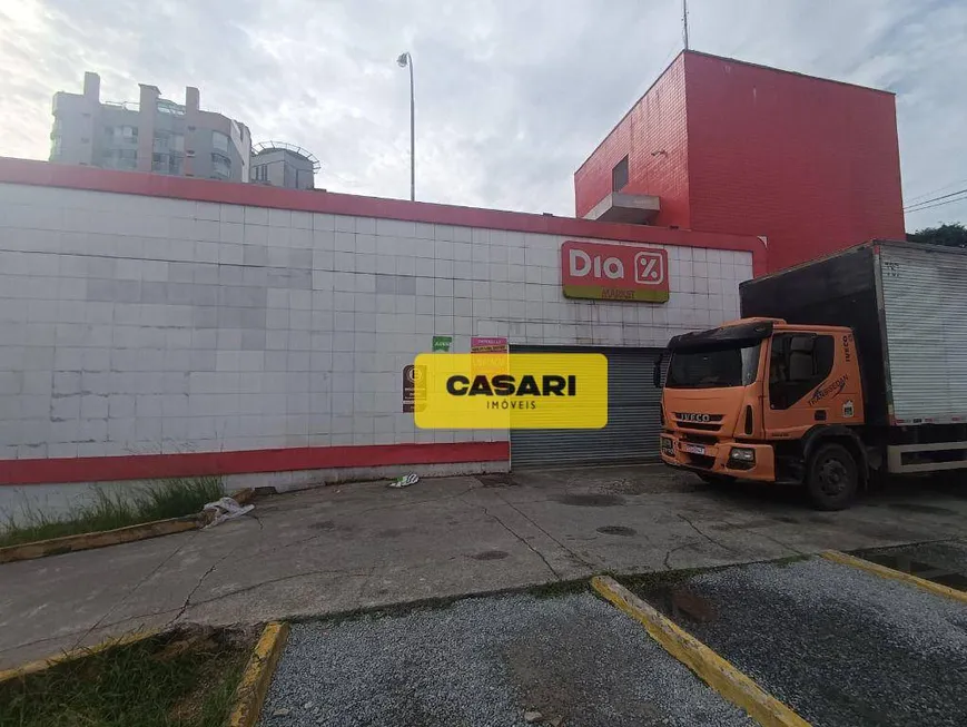 Foto 1 de Galpão/Depósito/Armazém para alugar, 869m² em Centro, São Bernardo do Campo