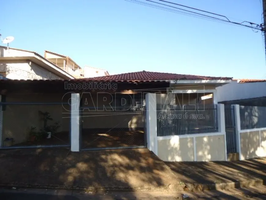 Foto 1 de Casa com 2 Quartos à venda, 230m² em Jardim Medeiros, São Carlos