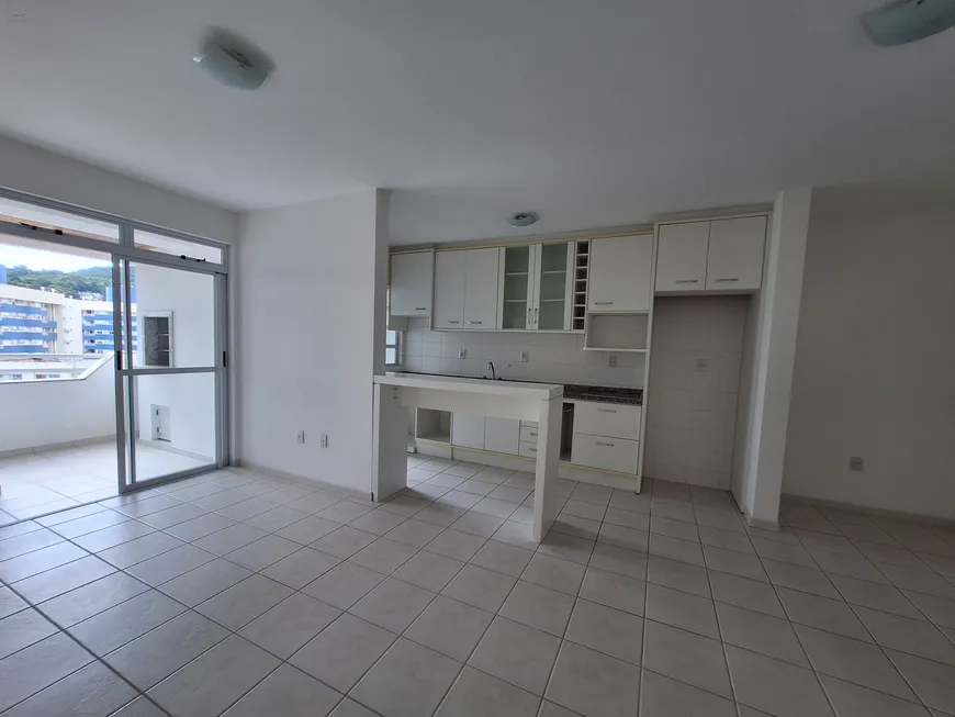 Foto 1 de Apartamento com 2 Quartos à venda, 75m² em Itacorubi, Florianópolis