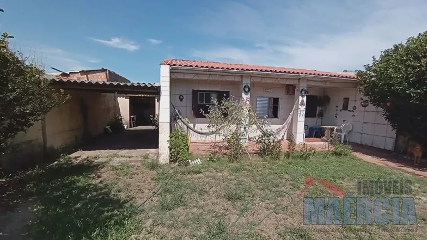 Foto 1 de Casa com 2 Quartos à venda, 100m² em Costa do Sol, Cidreira